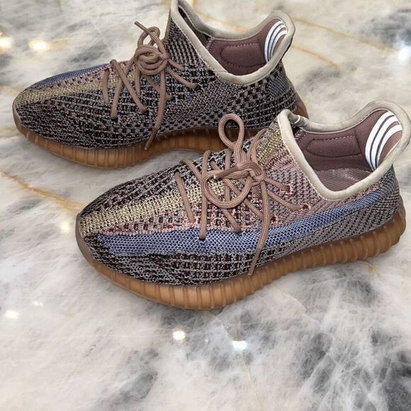 Yeezy Boost 350 V2 Fade sz 6